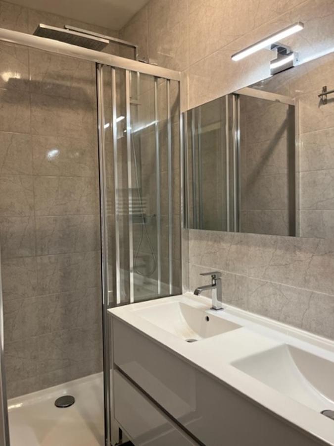 Cosy Appartment In The Marais District パリ エクステリア 写真